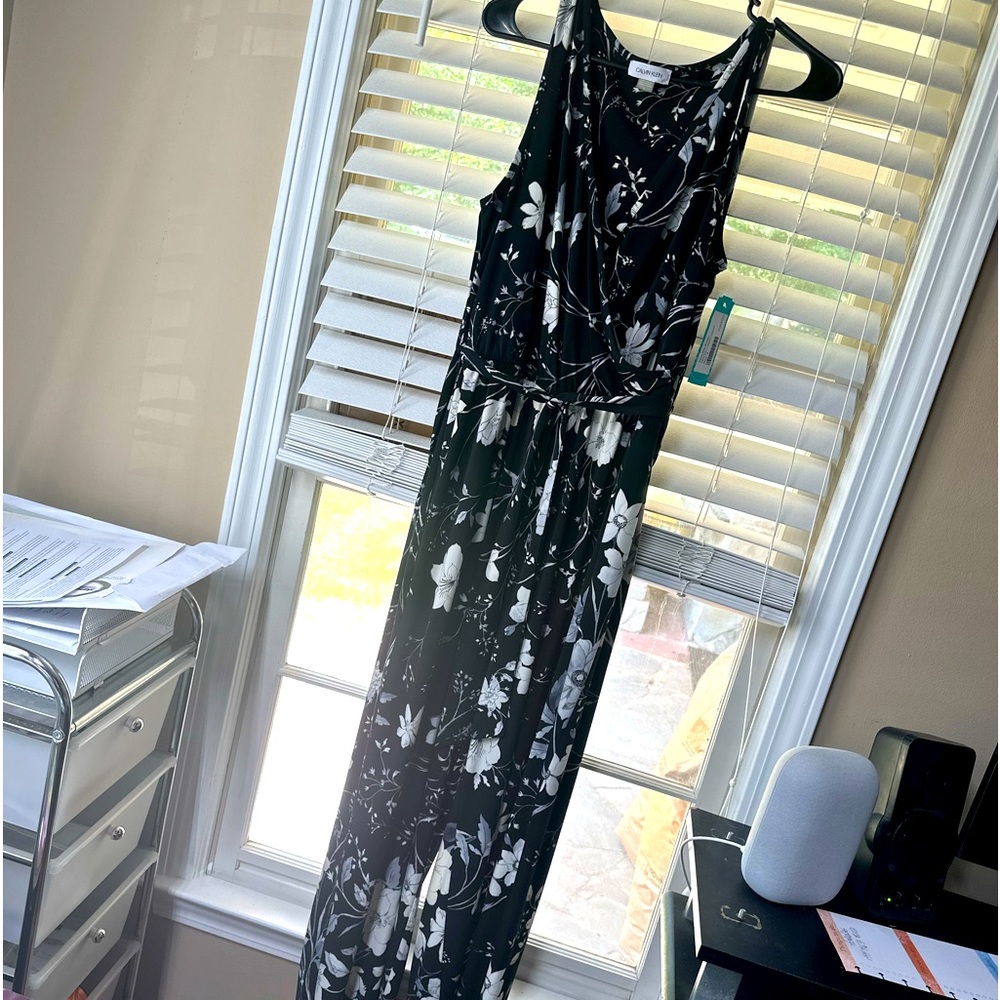 Calvin Klein Flora Knit Cropped Jumpsuit size 8 black